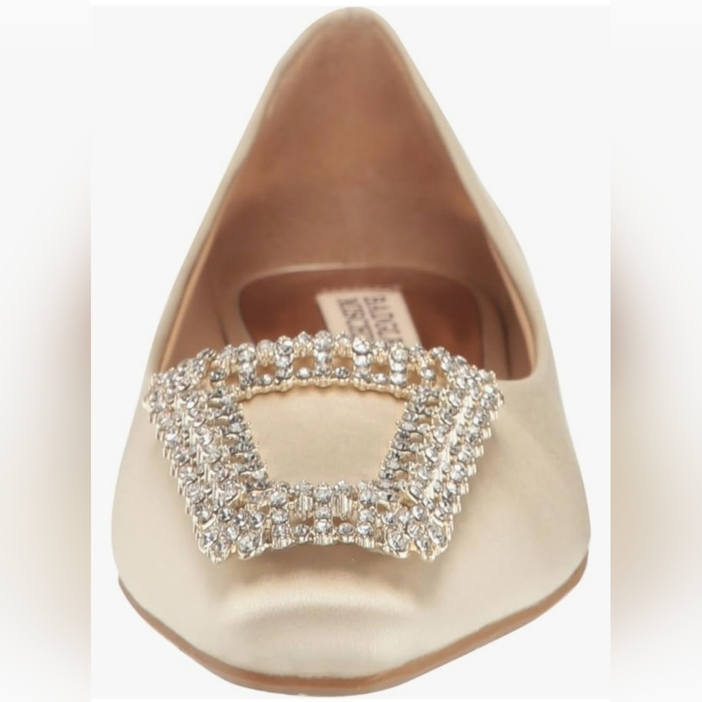 New Badgley Mischka Ivory Embellished Flats
